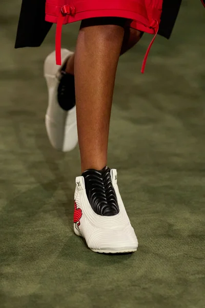 Look 52